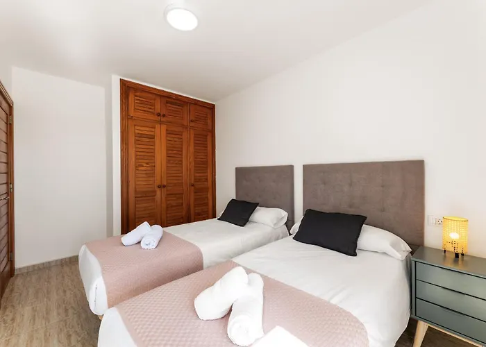 Arpon Santa Rosa 4 By Escape Villa Puerto del Carmen (Lanzarote)