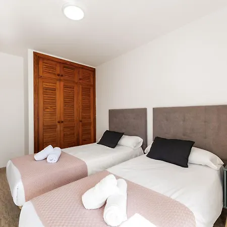 Arpon Santa Rosa 4 By Escape Villa Puerto del Carmen (Lanzarote)