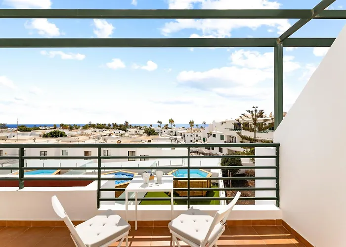 Villa Arpon Santa Rosa 4 By Escape Puerto del Carmen (Lanzarote)